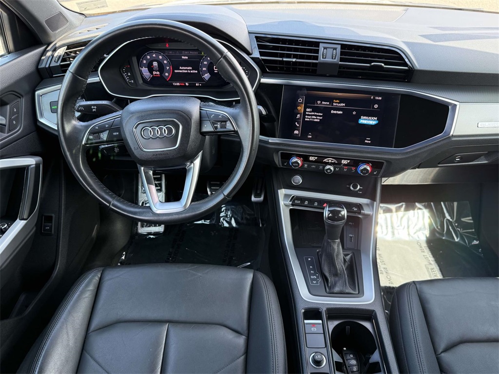 2020 Audi Q3 Premium Plus photo 16