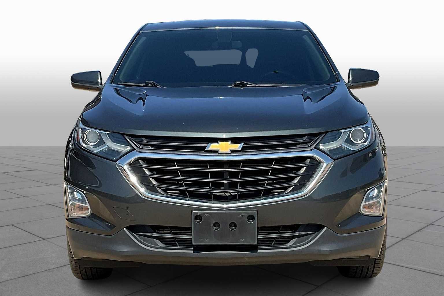 2018 Chevrolet Equinox LT photo 3
