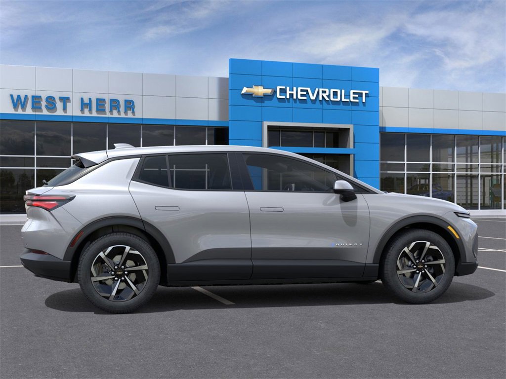 2026 Chevrolet Equinox EV 1LT photo 4