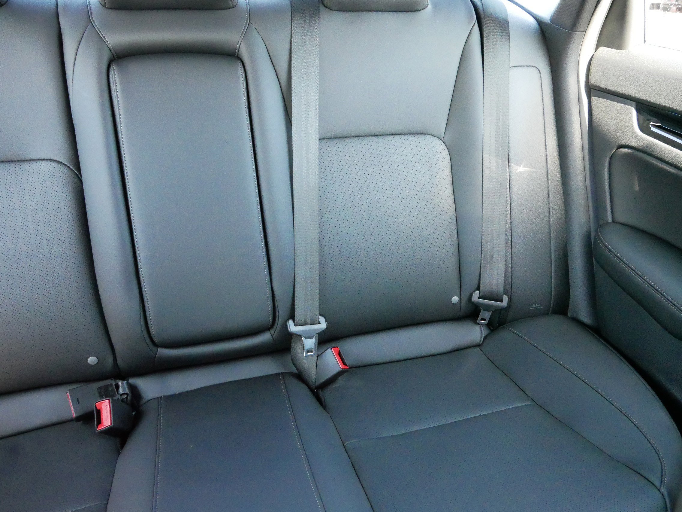 2025 Honda Civic Hybrid Sport Touring photo 14