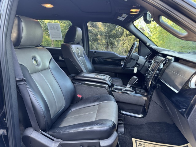 2011 Ford F-150 Harley-Davidson photo 20