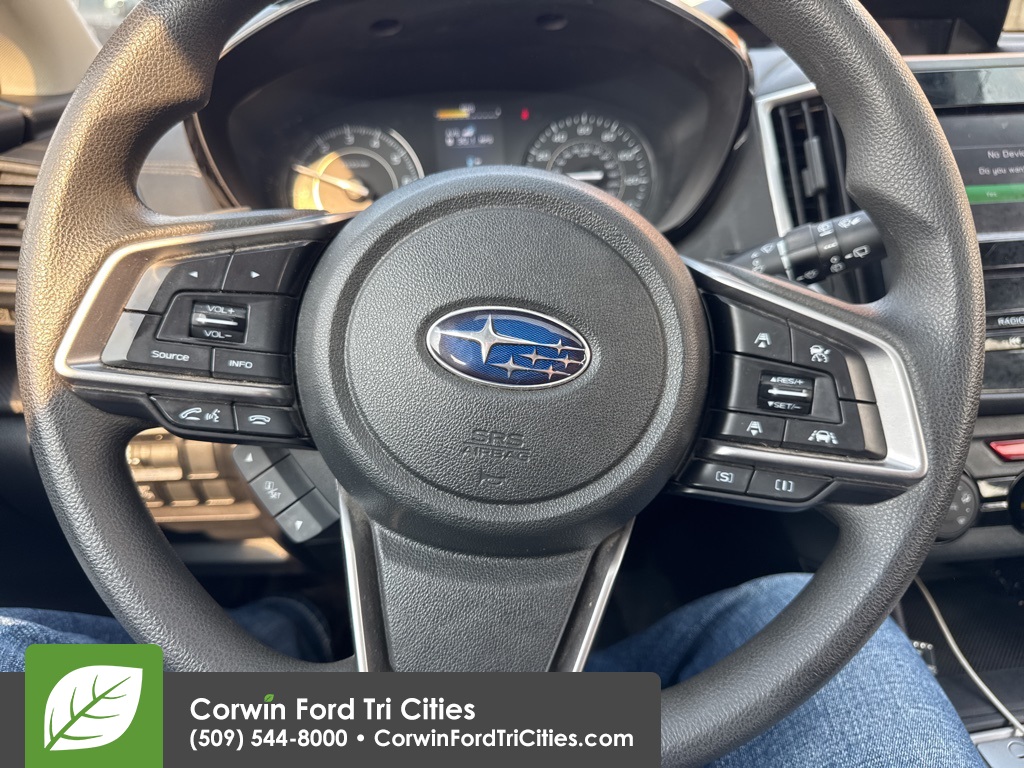 2023 Subaru Impreza Premium photo 3