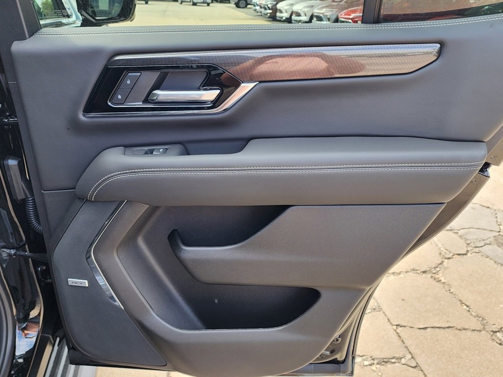 2025 Gmc Yukon photo 44