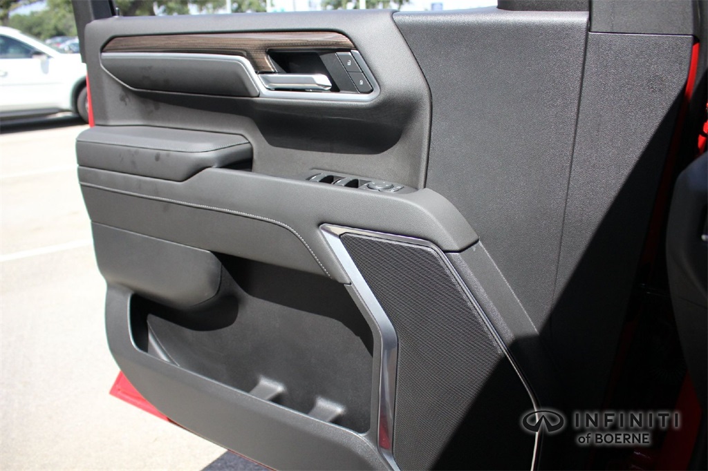 2022 Chevrolet Silverado 1500 LT photo 17
