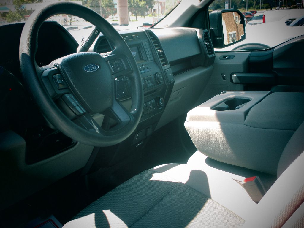 2018 Ford F-150 XL photo 4
