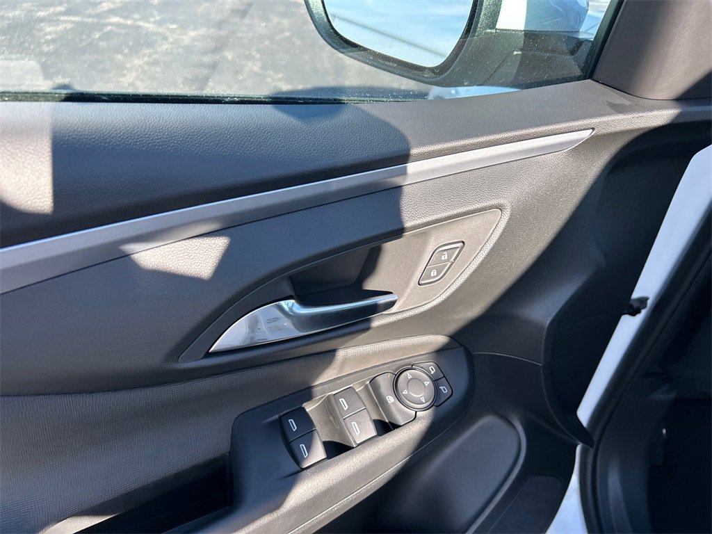 2026 BUICK ENVISTA - Image 13