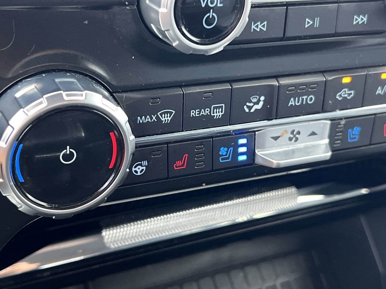 2022 Ford F-150 Limited photo 21