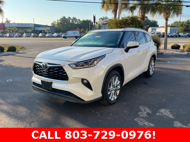 2020 Toyota Highlander Limited photo 32