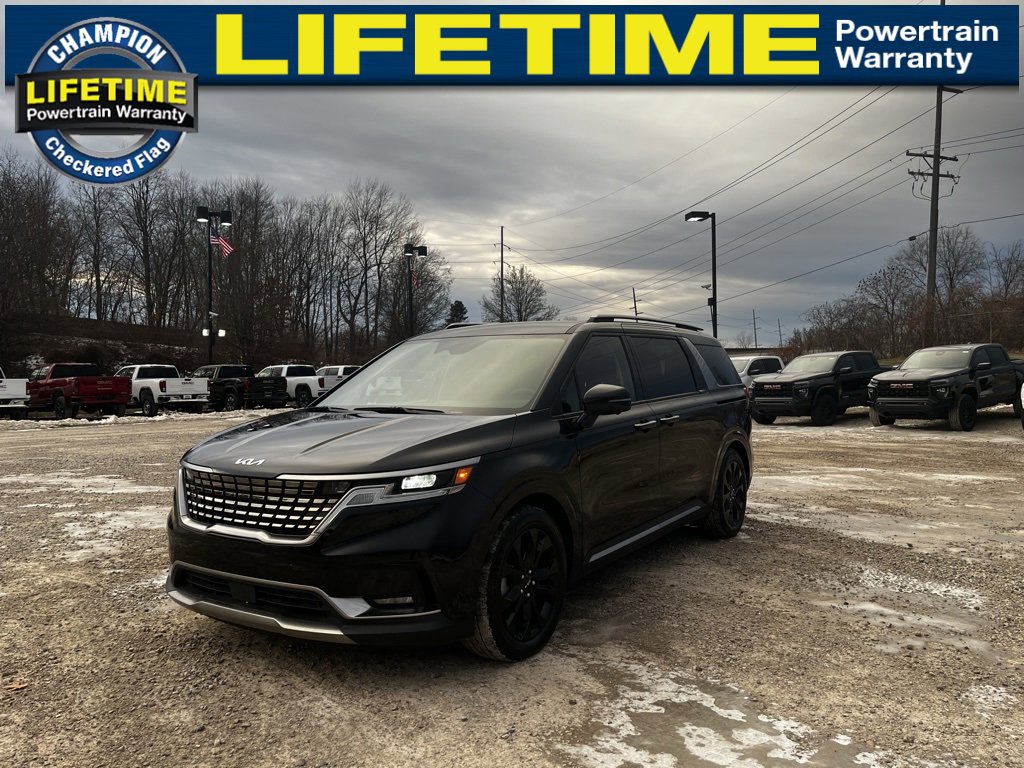 2024 Kia Carnival SX's photo