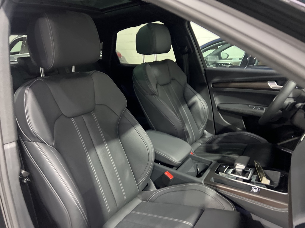 2024 Audi Q5 Sportback 45 S line Premium Plus photo 9