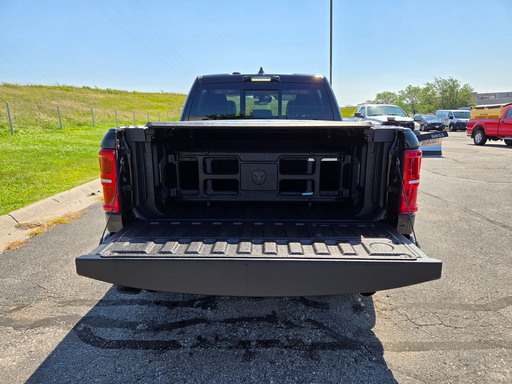 2025 Ram 1500 photo 31