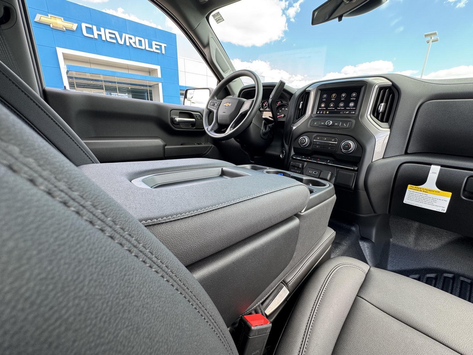 2026 Chevrolet Silverado 1500 Work Truck photo 3