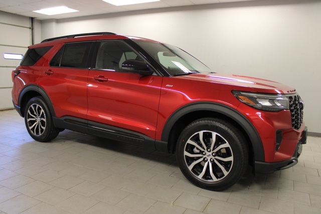 2025 Ford Explorer ST-Line photo 3