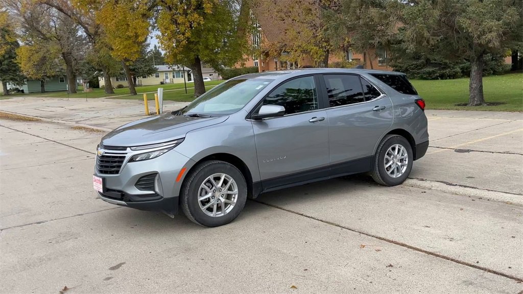 2023 Chevrolet Equinox LT photo 4