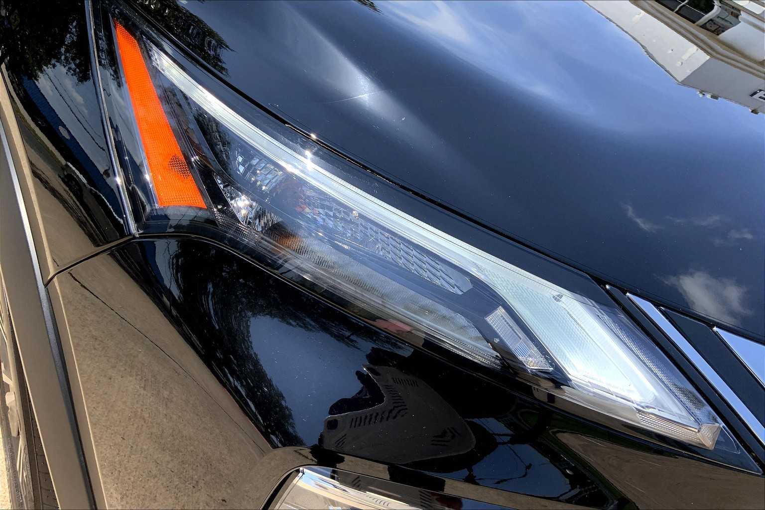 2023 Nissan Rogue SV photo 22