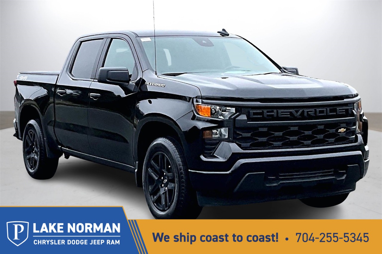 2024 Chevrolet Silverado Base's photo