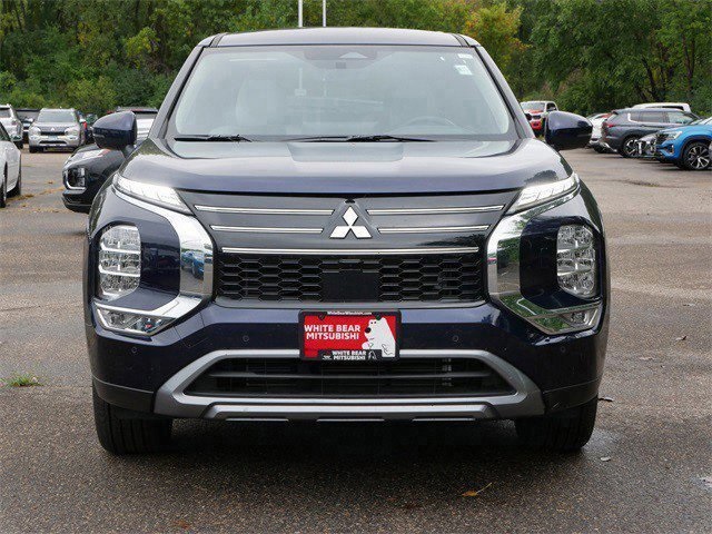 Certified 2025 Mitsubishi Outlander SE with VIN JA4J4VA84SZ023851 for sale in White Bear Lake, Minnesota