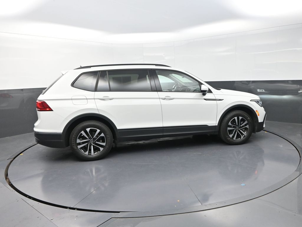 2024 Volkswagen Tiguan S photo 7
