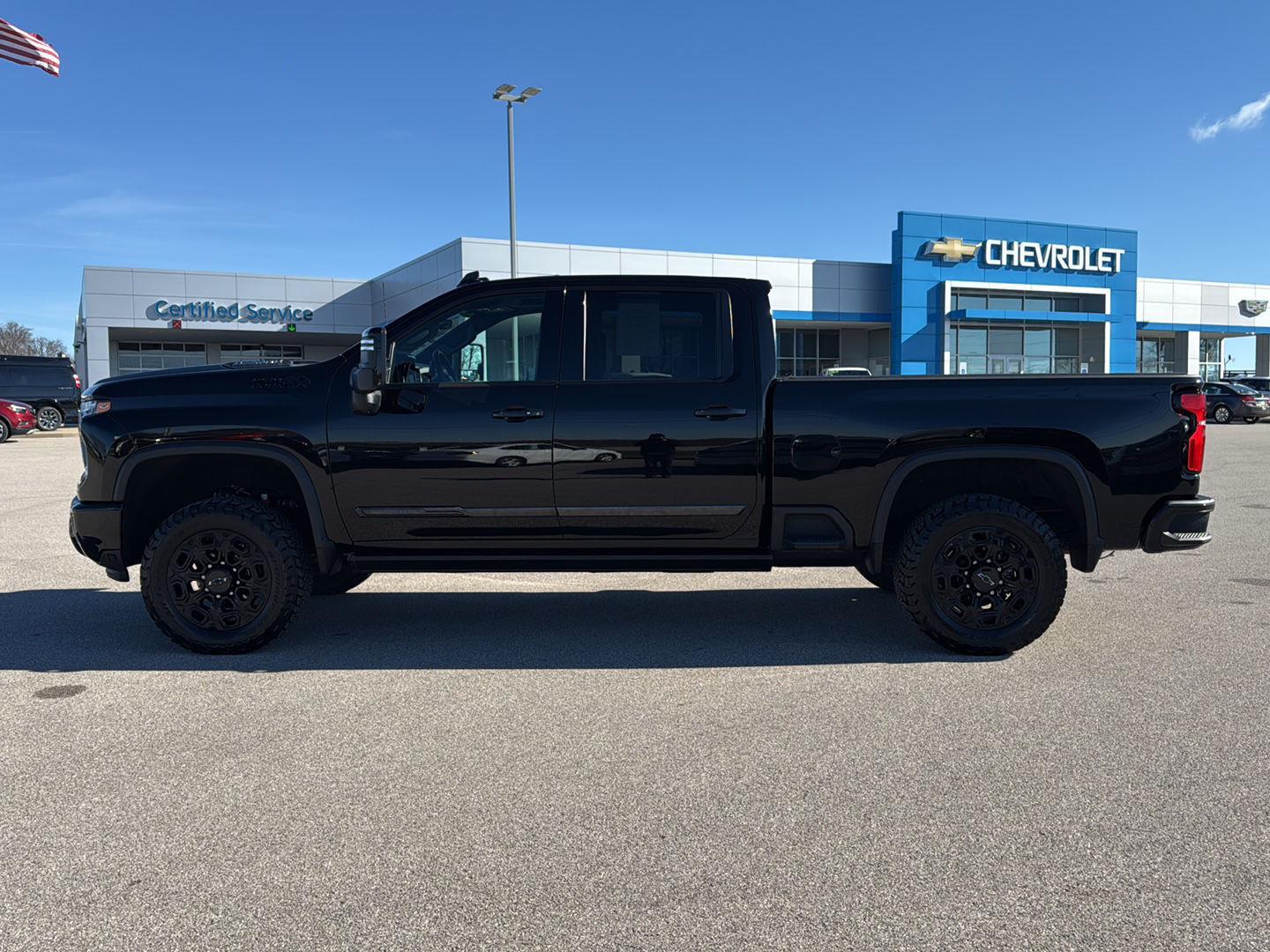 2024 Chevrolet Silverado 2500HD High Country photo 3