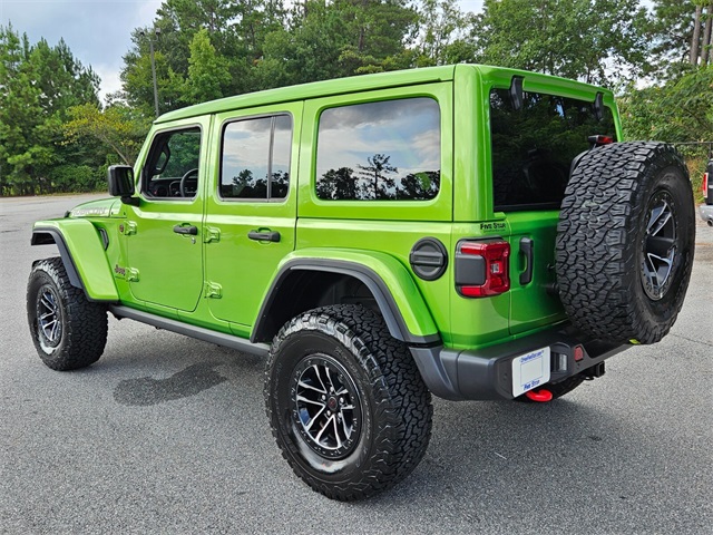 2025 Jeep Wrangler Rubicon photo 10