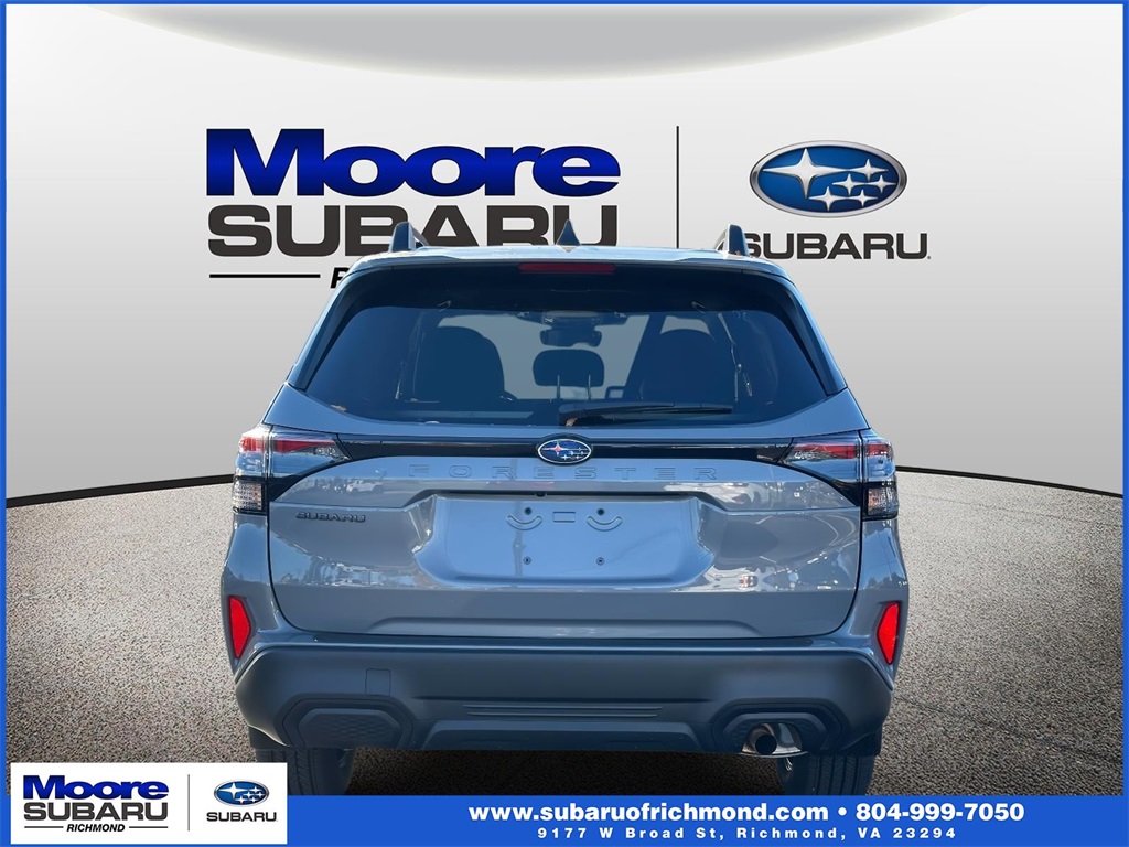 2025 Subaru Forester Premium photo 2