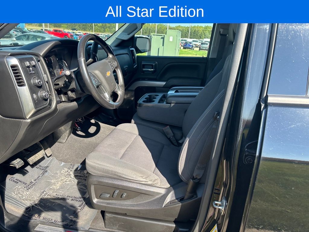 2019 Chevrolet Silverado 1500 LT photo 4
