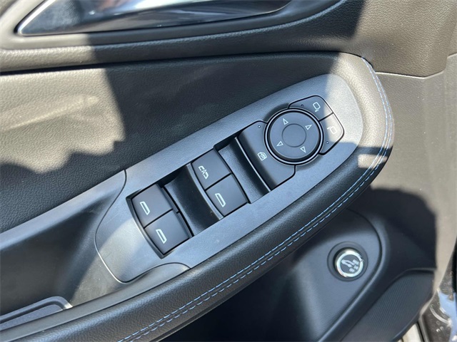 2025 Buick Encore GX Sport Touring photo 12