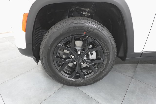 2025 Jeep Grand Cherokee Altitude X photo 25