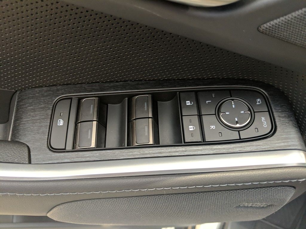 2024 Lexus GX 550 Luxury photo 27