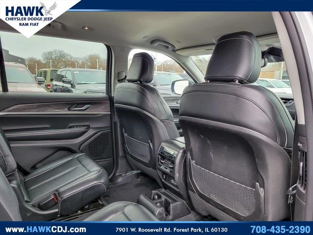 2023 JEEP GRAND CHEROKEE L - Image 28