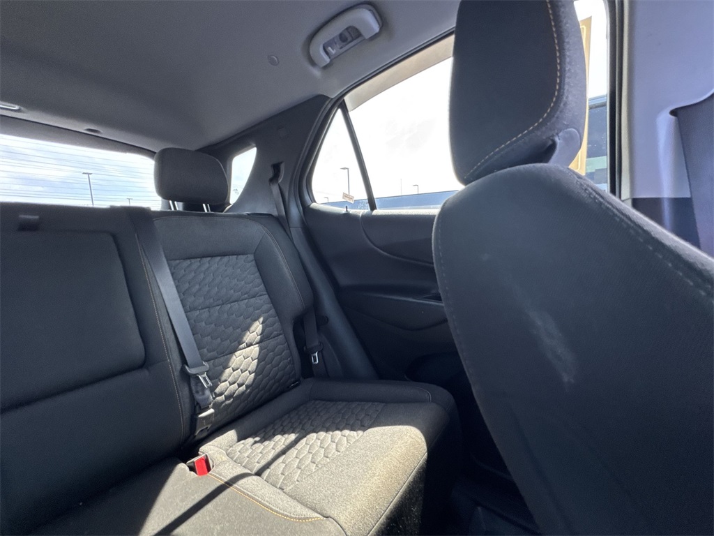 2019 Chevrolet Equinox LT photo 14