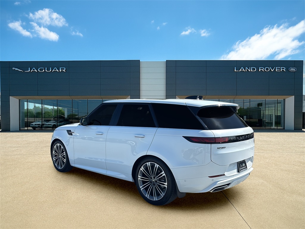 2025 Land Rover Range Rover Sport SE photo 2
