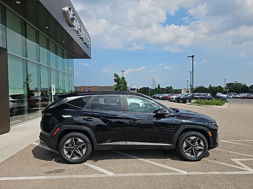 2025 Hyundai Tucson SEL Convenience photo 5