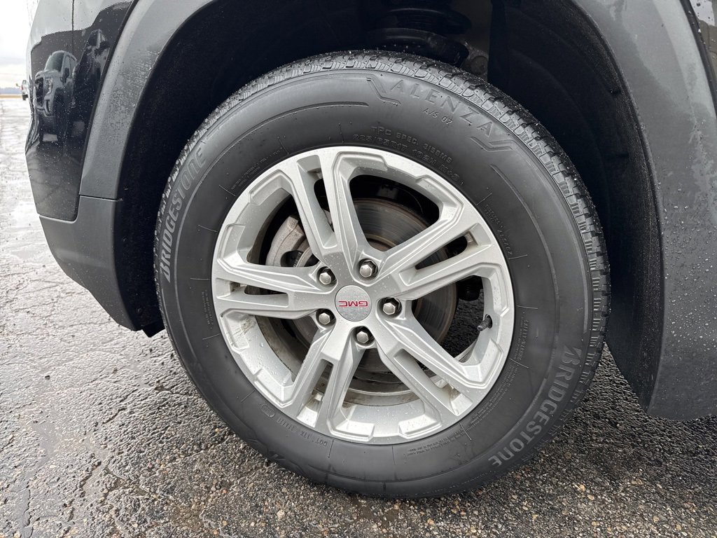 2022 Gmc Terrain SLE photo 3