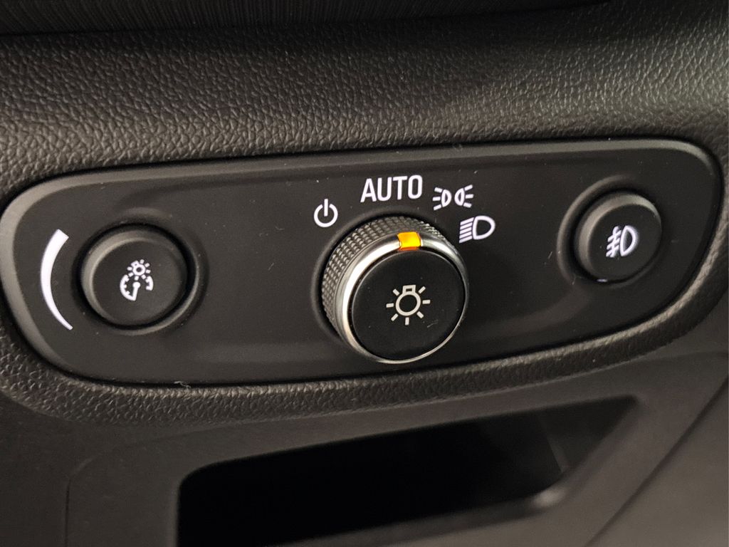 2022 Chevrolet Trailblazer LT photo 22