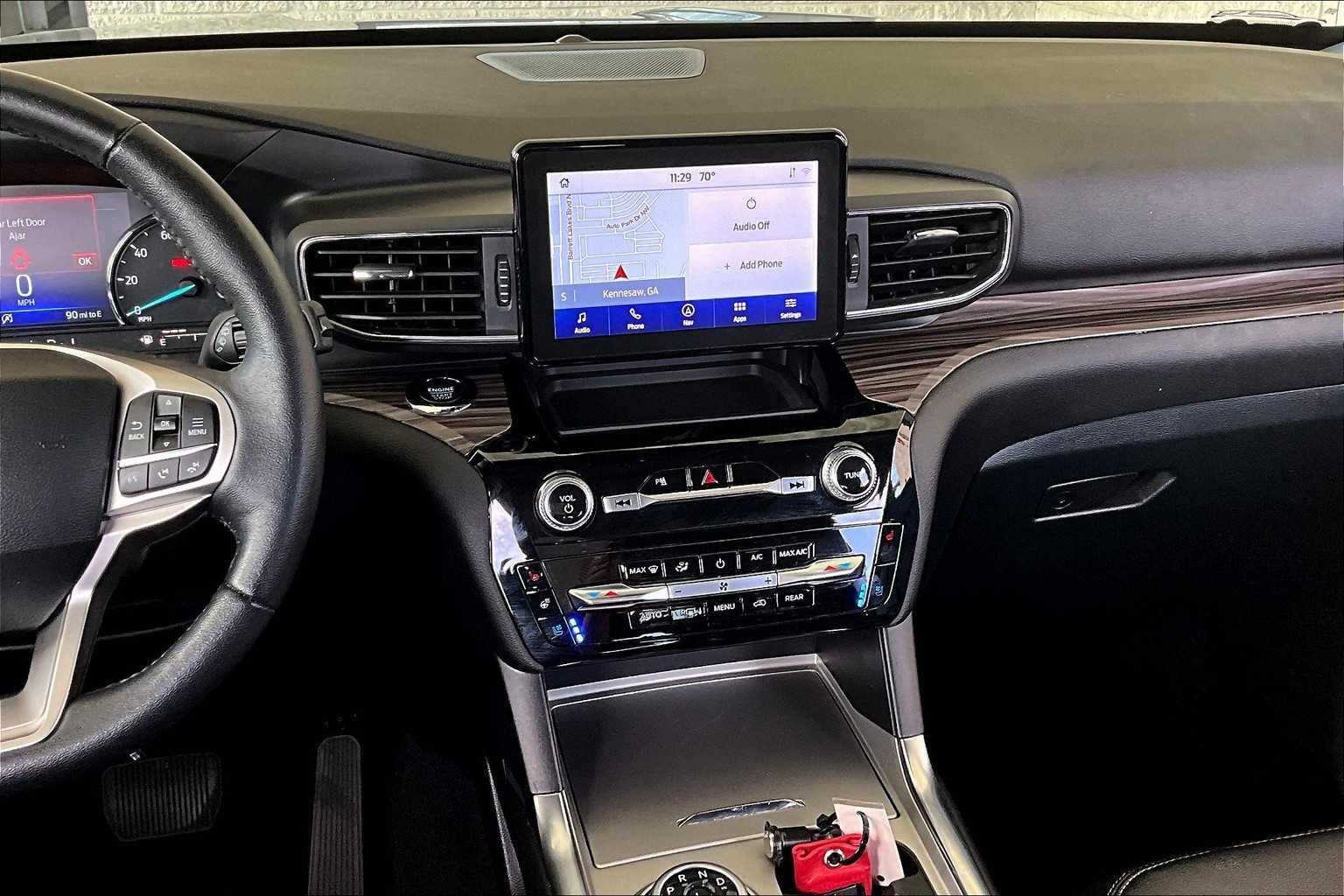 2024 Ford Explorer Limited photo 6