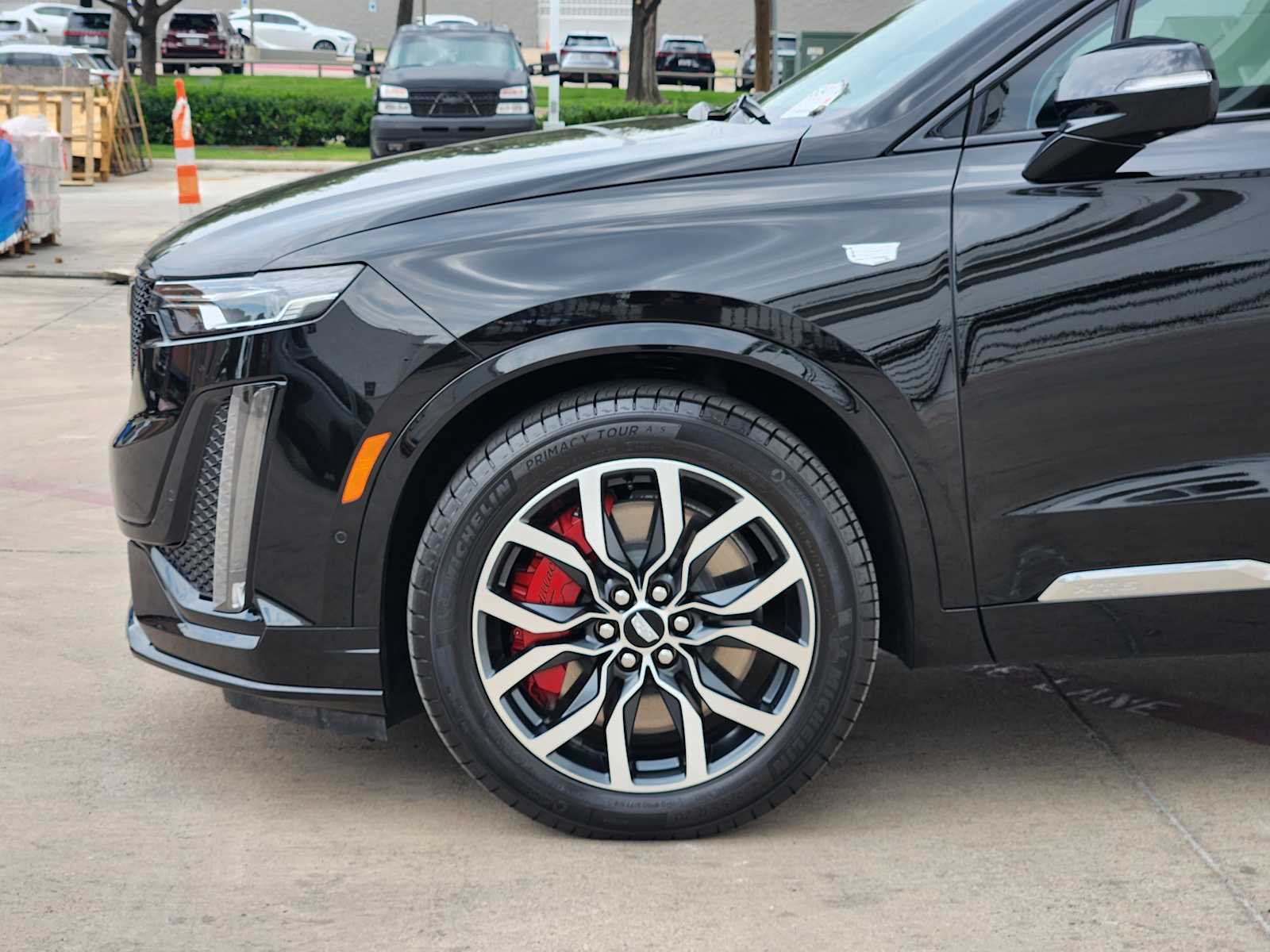 2025 Cadillac XT6 Sport photo 4