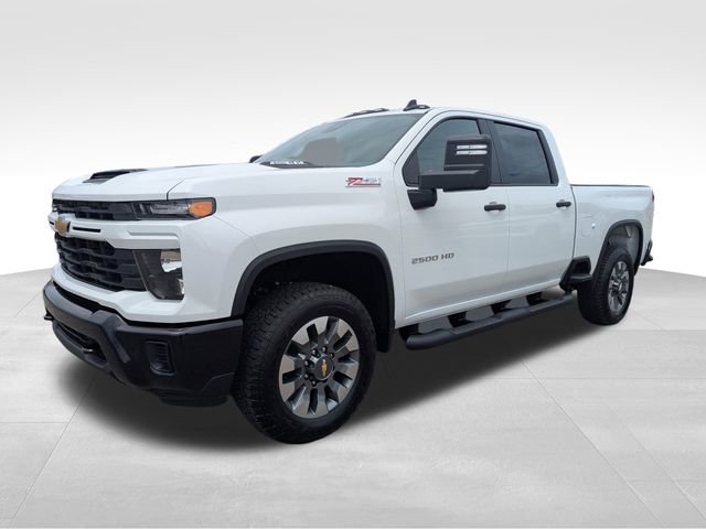 2025 Chevrolet Silverado 2500HD Custom photo 7