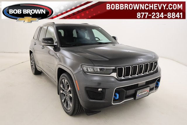 2023 Jeep Grand Cherokee Overland 4xe's photo
