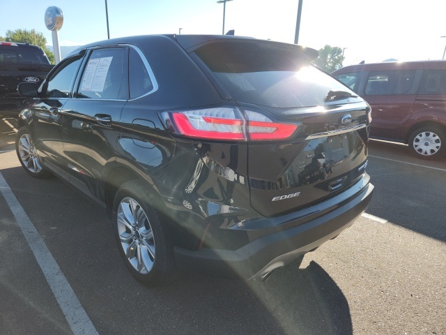 2019 Ford Edge Titanium photo 4