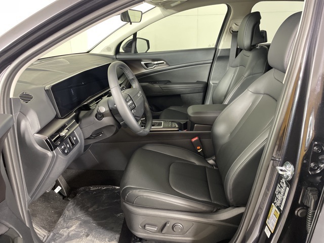 2026 Kia Sportage EX photo 13