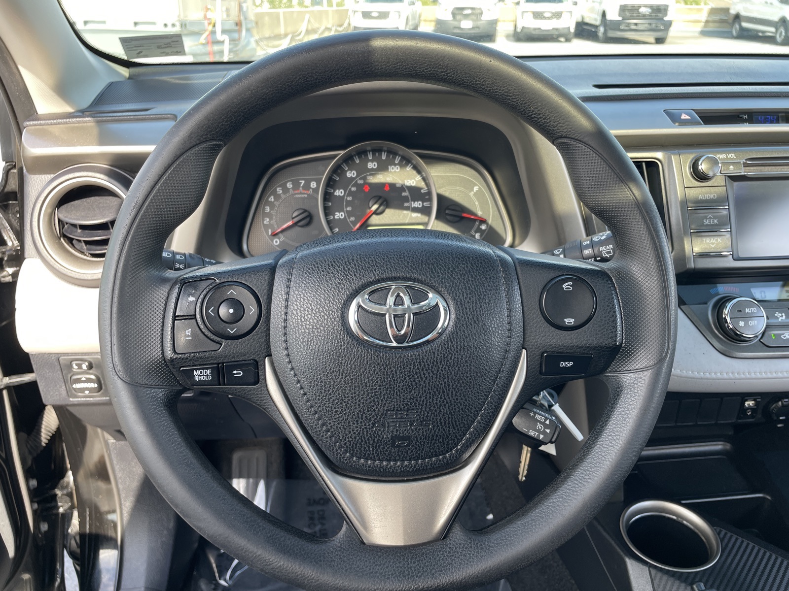 2013 Toyota RAV4 XLE photo 17