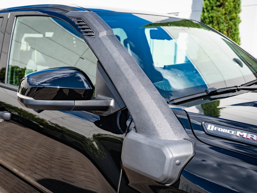 2025 Toyota Tacoma Trailhunter photo 15