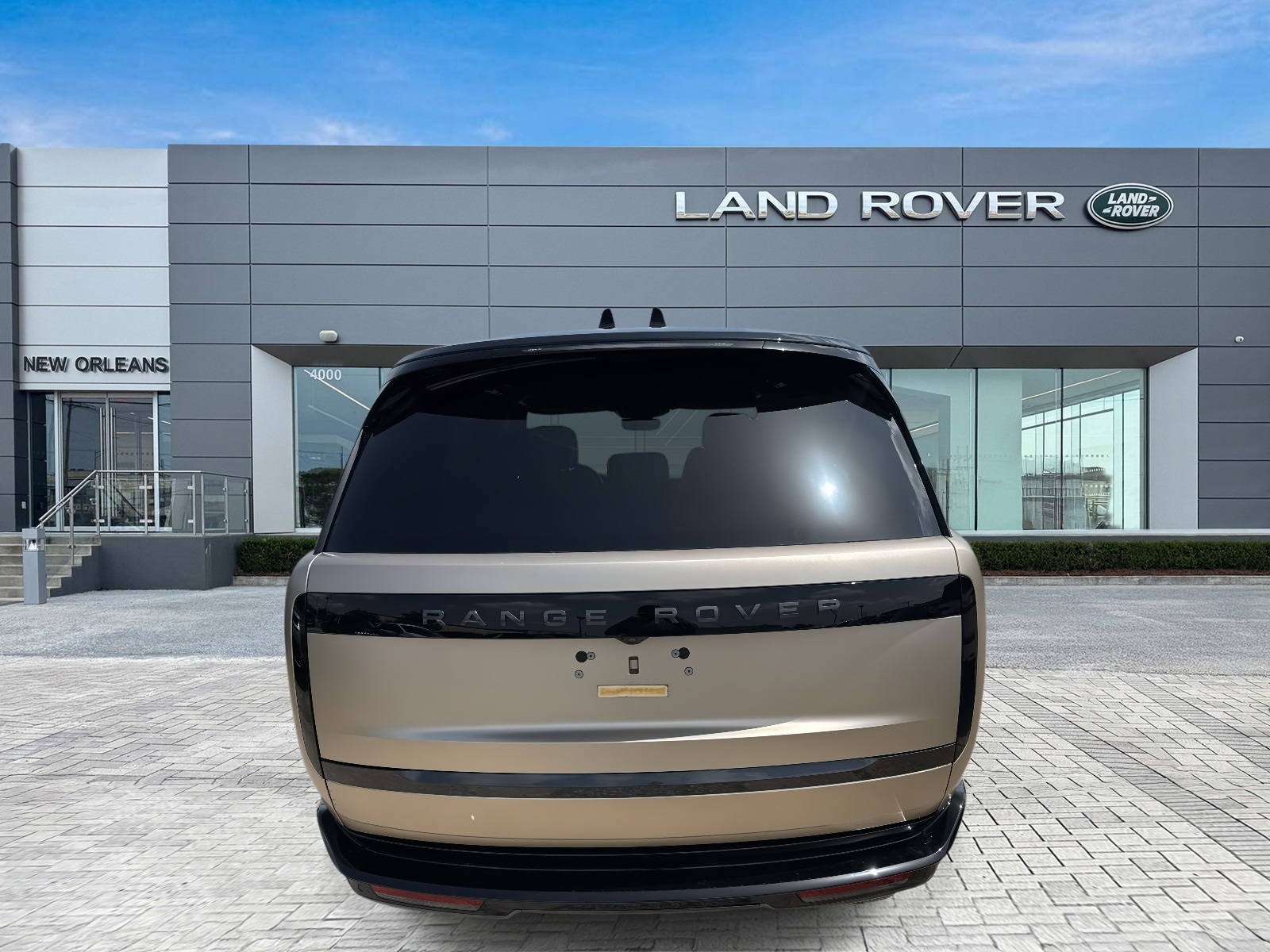 2025 Land Rover Range Rover SE photo 4