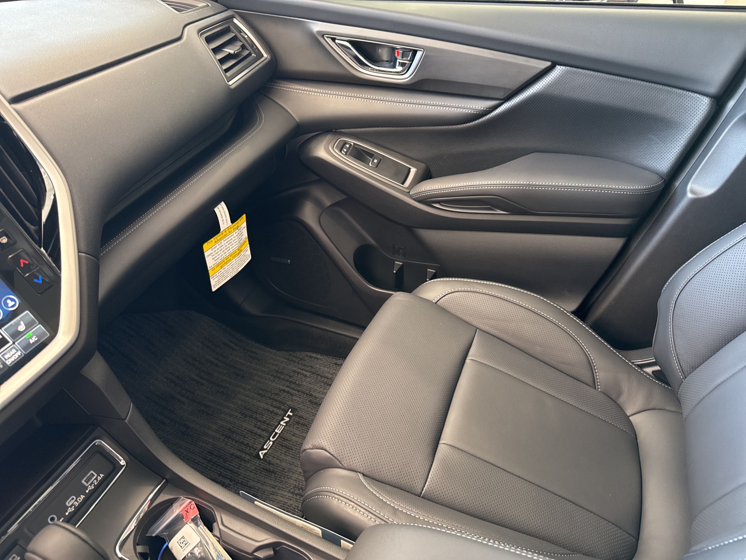 2025 Subaru Ascent Limited photo 16