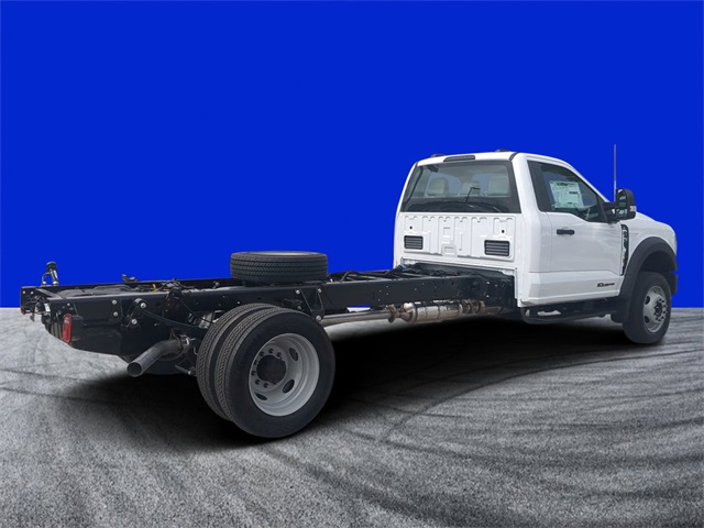 2025 Ford F-450 XL photo 3