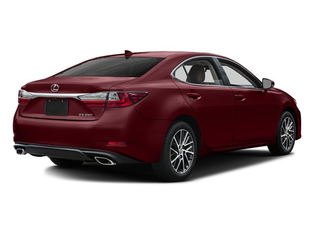 2017 Lexus ES 350 photo 2