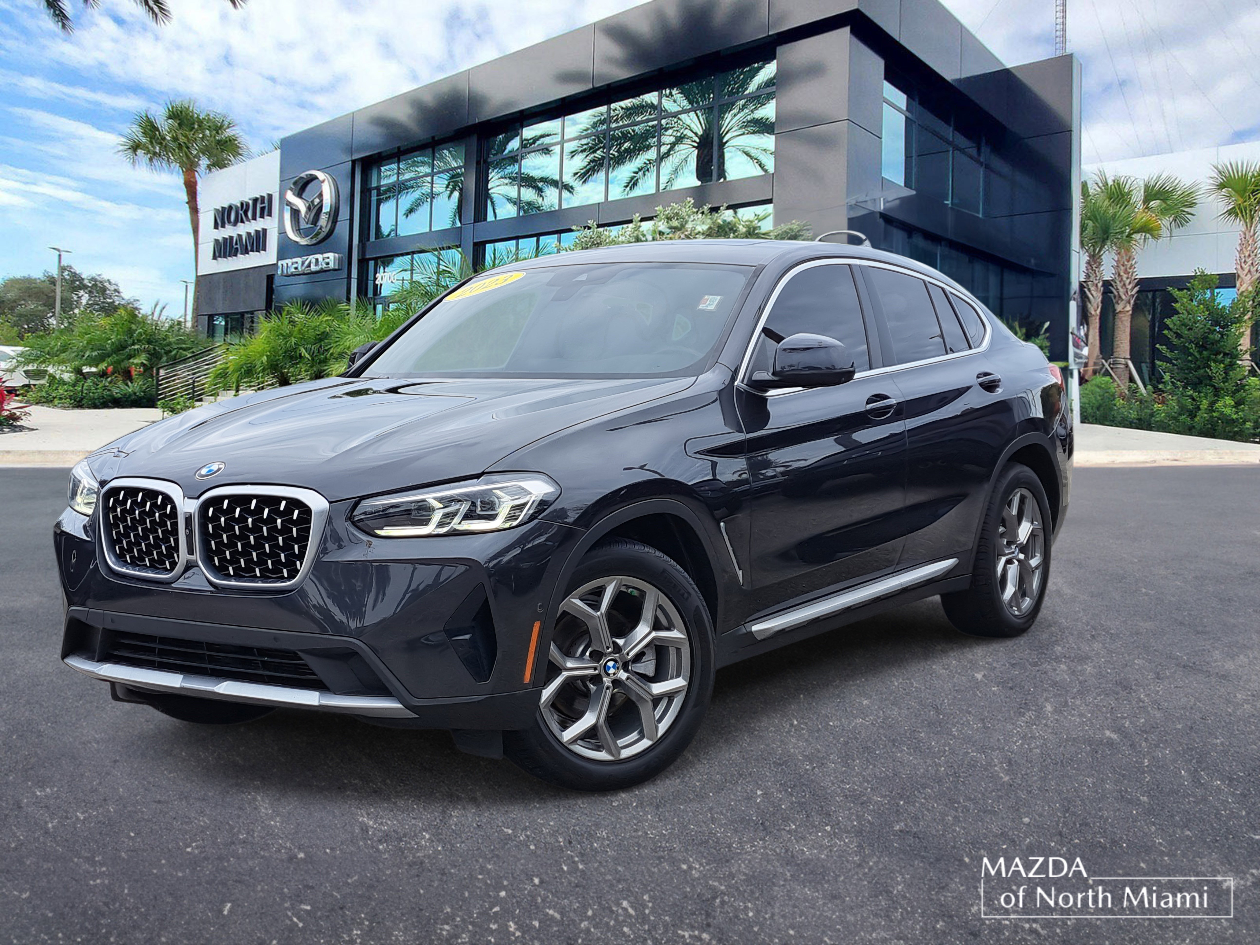 2023 BMW X4 30i's photo