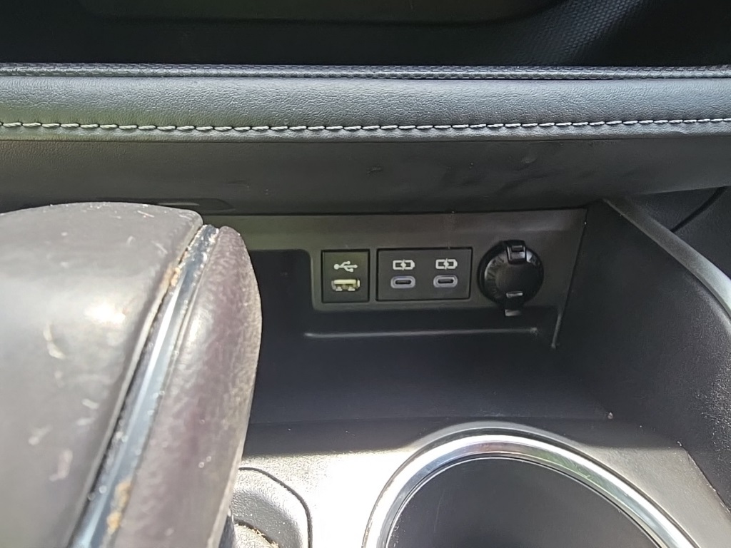 2022 Toyota Highlander XLE photo 20