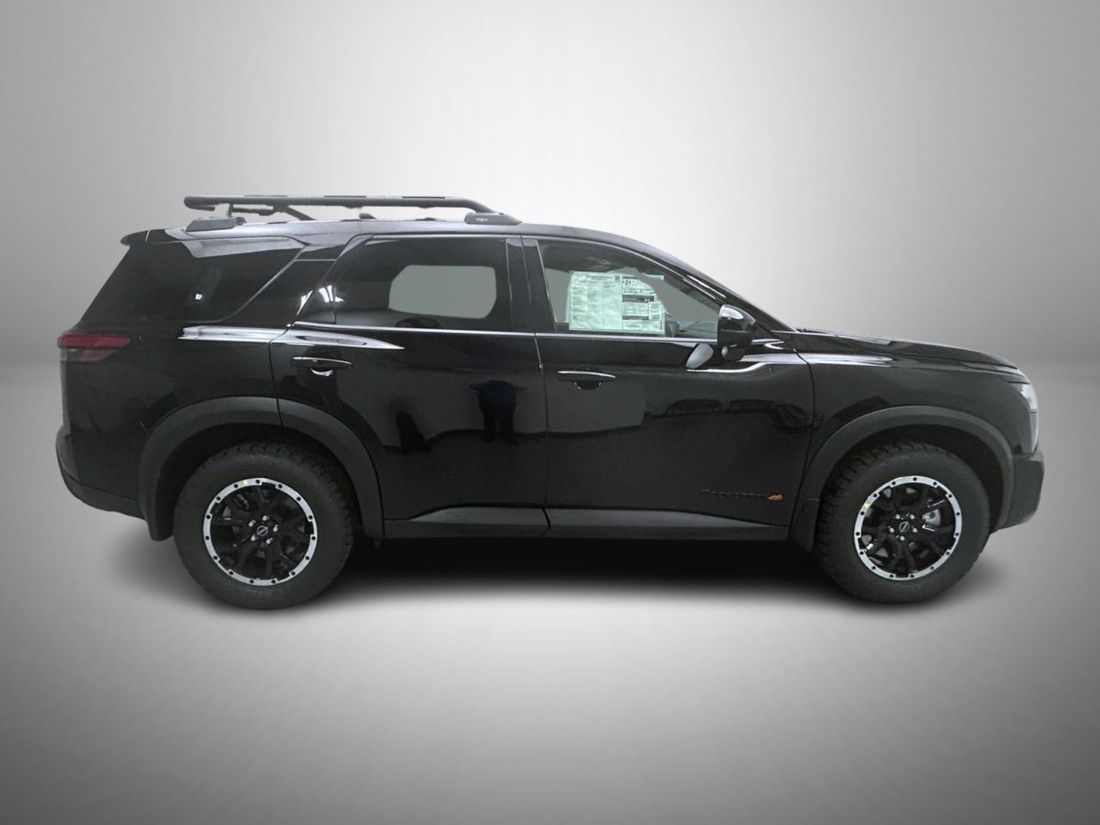 2025 Nissan Pathfinder Rock Creek photo 3